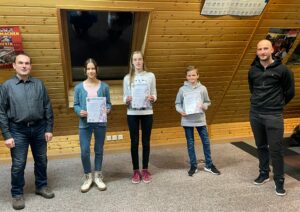 Jungmusikerinnen und - musiker der Musikkapelle Ursensollen bestehen D1-Prüfung